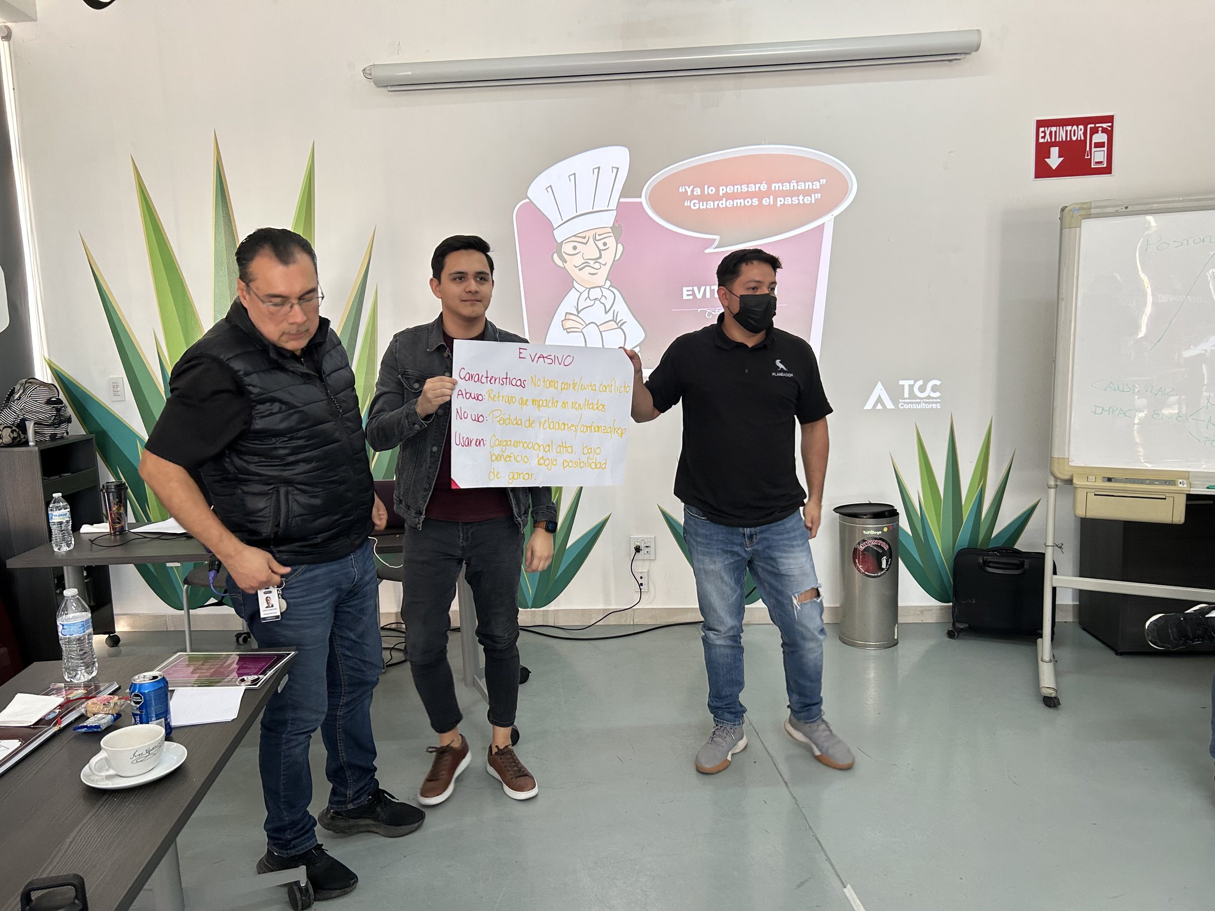 Un equipo presenta sus acuerdos ante el grupo